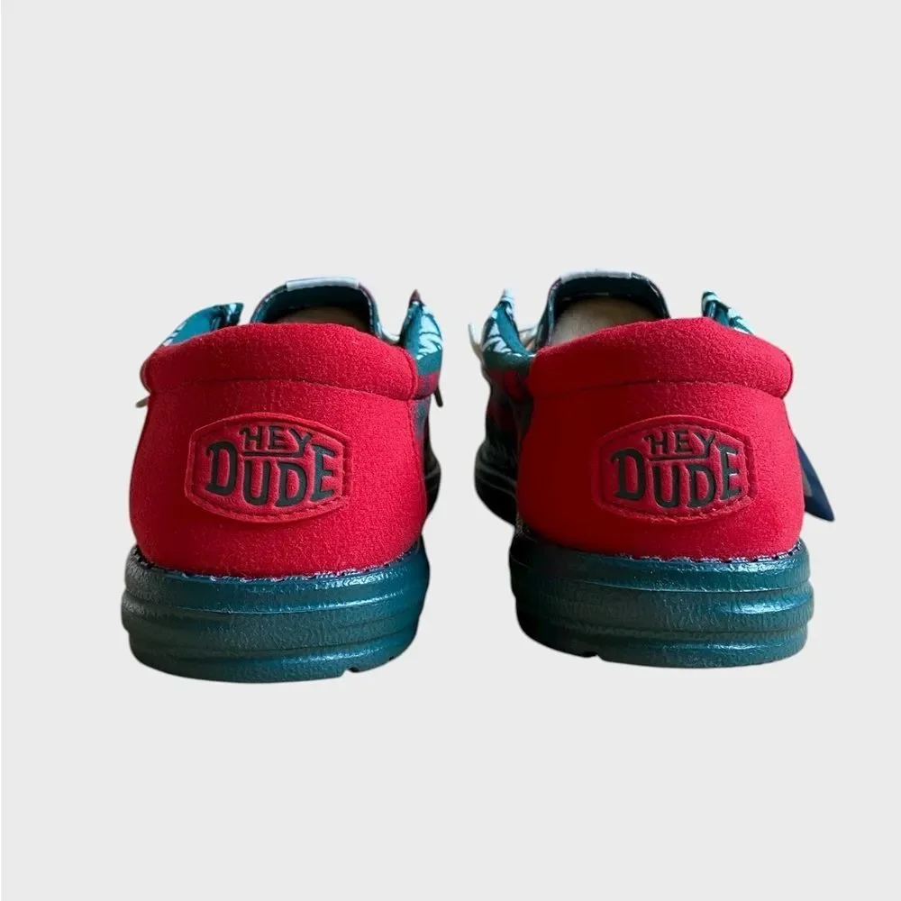NWB Hey Dude Men's Wally Holiday Cheers Slip-On Shoes 9 Green/Multi Comfy Preppy